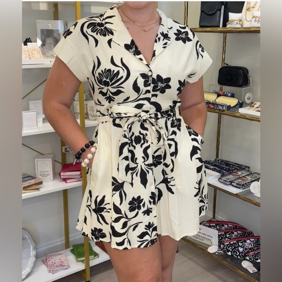 Zara Dresses & Skirts - ZARA NEW BELTED LINEN SHIRT DRESS FLORAL PRINT ECRU / BLACK LARGE